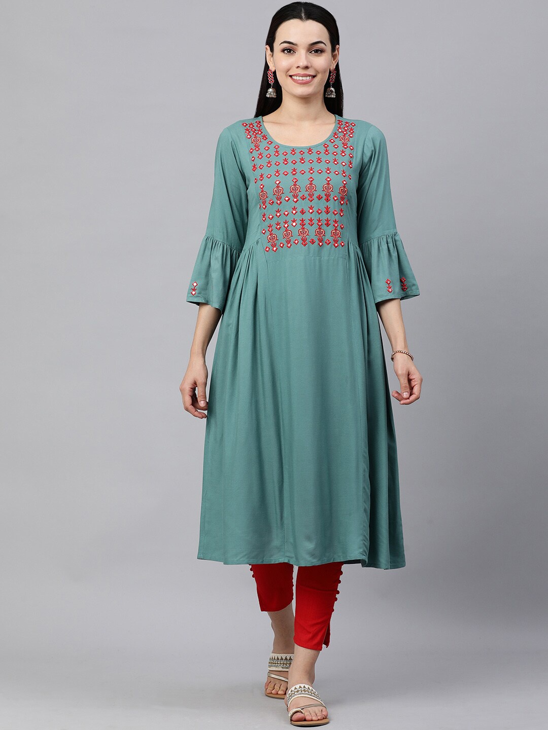 

MAAND Women Embroidered Bell Sleeves Mirror Work Kurta, Green