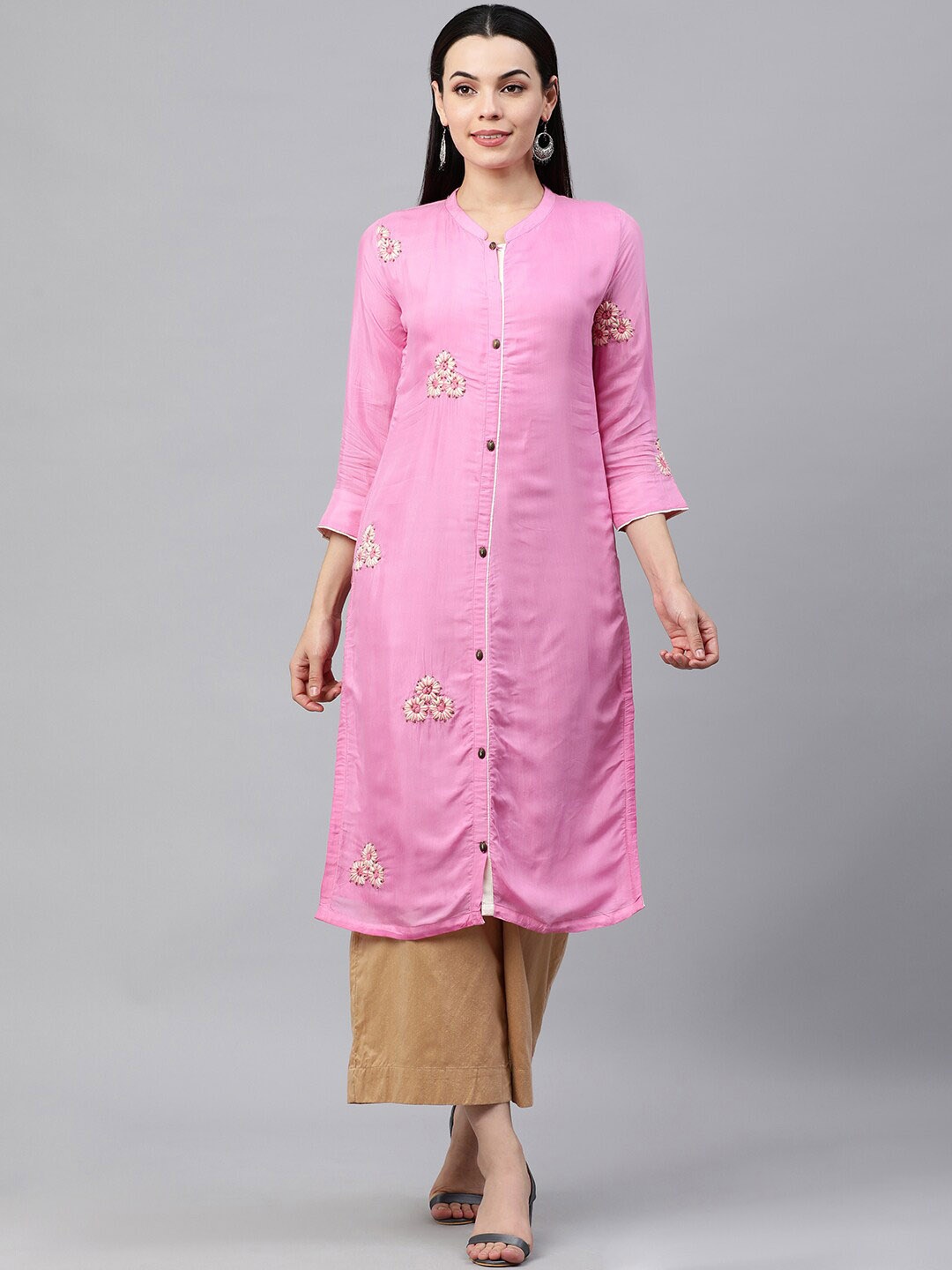 

MAAND Women Floral Embroidered Thread Work Pure Cotton Kurta, Pink