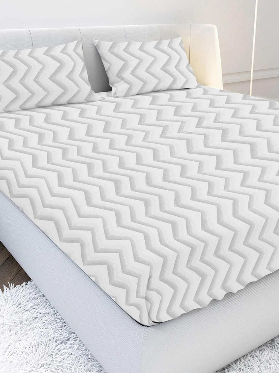 

MAYFAIR HOMES LONDON Grey & White Geometric 210 TC King Bedsheet with 2 Pillow Covers