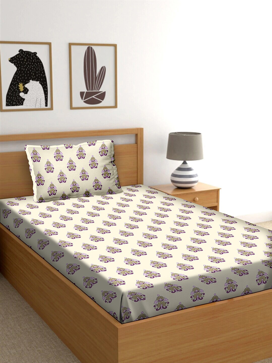 

BELLA CASA Pink & Green Ethnic Motifs 150 TC Single Bedsheet with 1 Pillow Covers