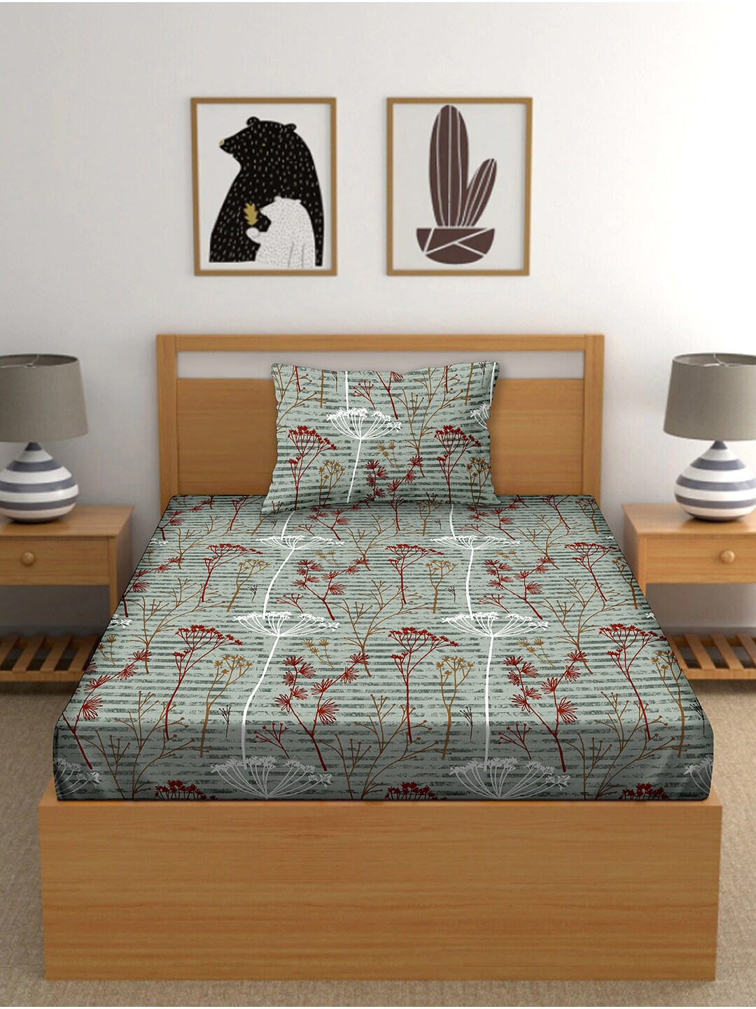 

BELLA CASA Green & Red 150 TC Single Bedsheet with 1 Pillow Covers