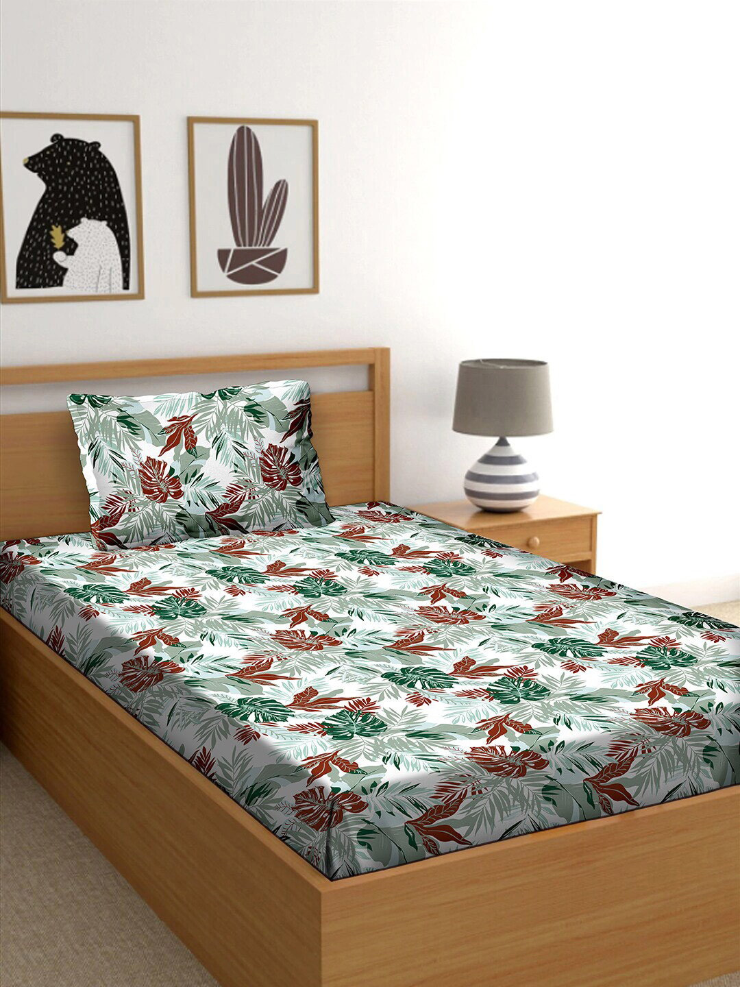 

BELLA CASA Green & Grey Floral 150 TC Single Bedsheet with 1 Pillow Covers