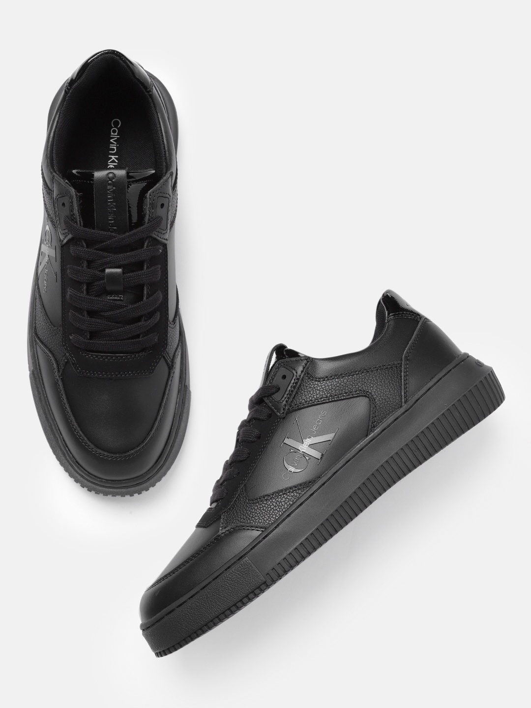 

Calvin Klein Jeans Men Leather Sneakers, Black