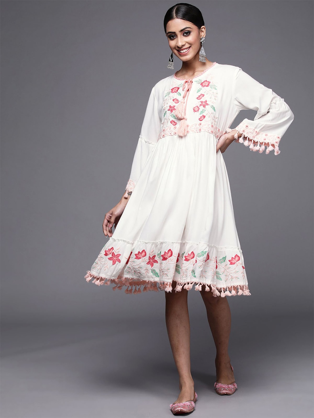 

ODETTE Floral Embroidered Tie-Up Neck Dress, White