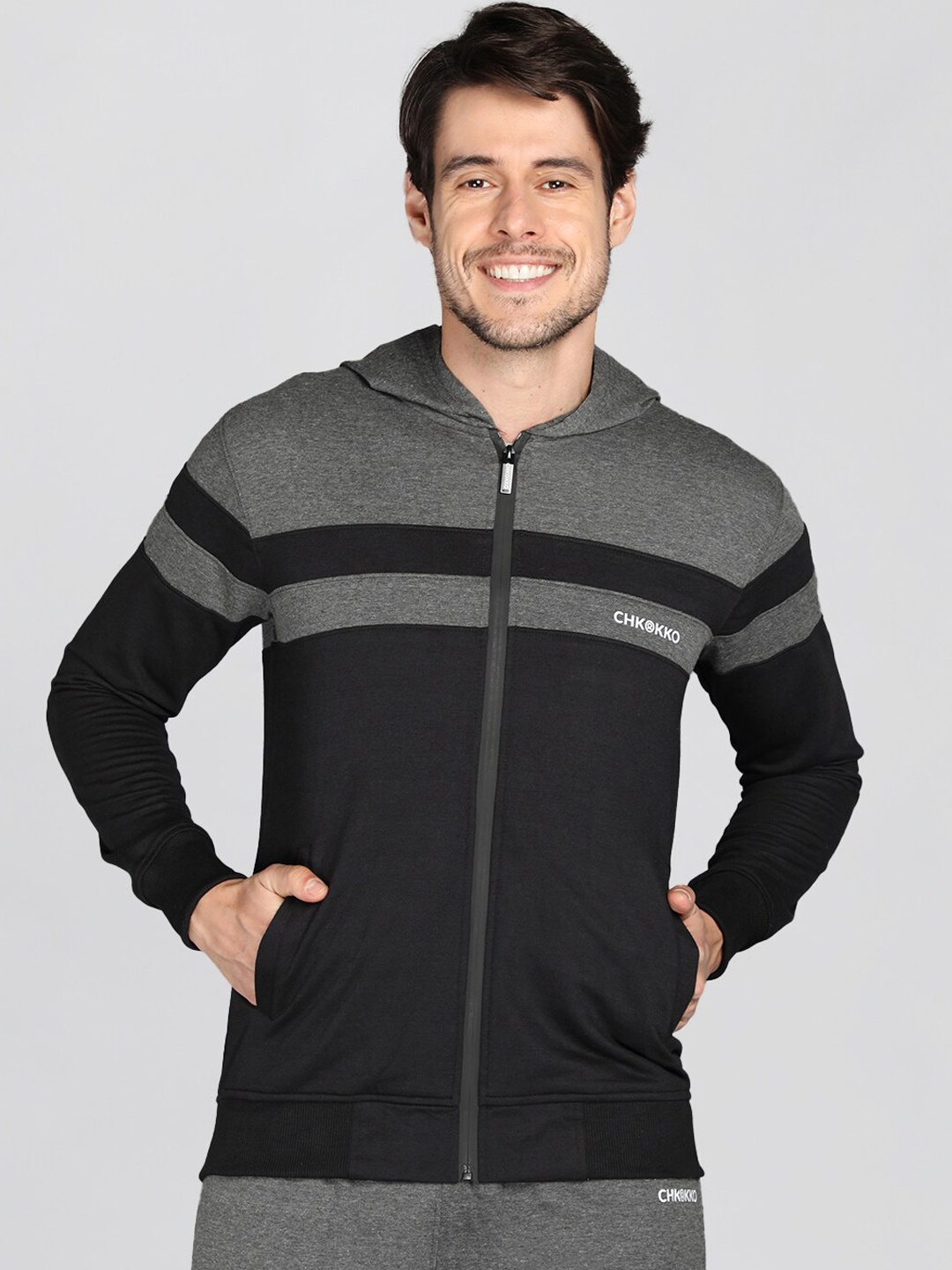 

CHKOKKO Men Colourblocked Outdoor Hooded Sporty Jacket, Grey