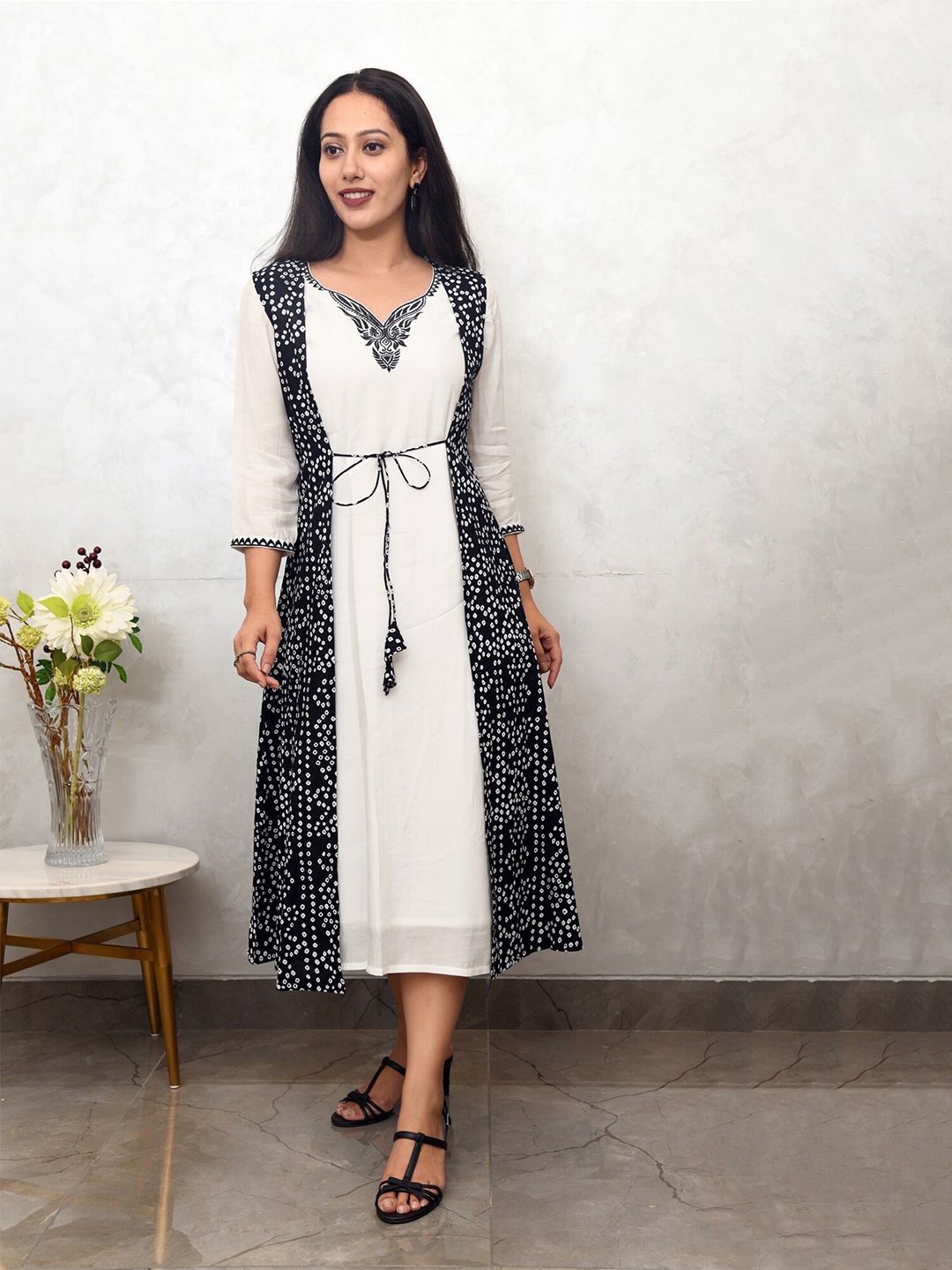 

Aaheli Women Ethnic Dress With Bandhani Jacket, White