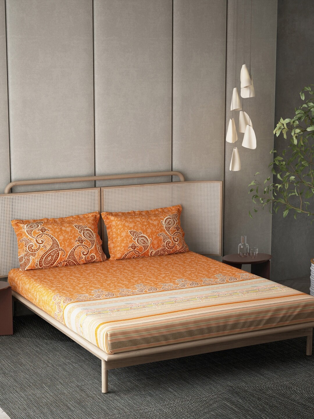 DDecor Orange & White Ethnic Motifs 250 TC King Bedsheet With 2 Pillow Covers