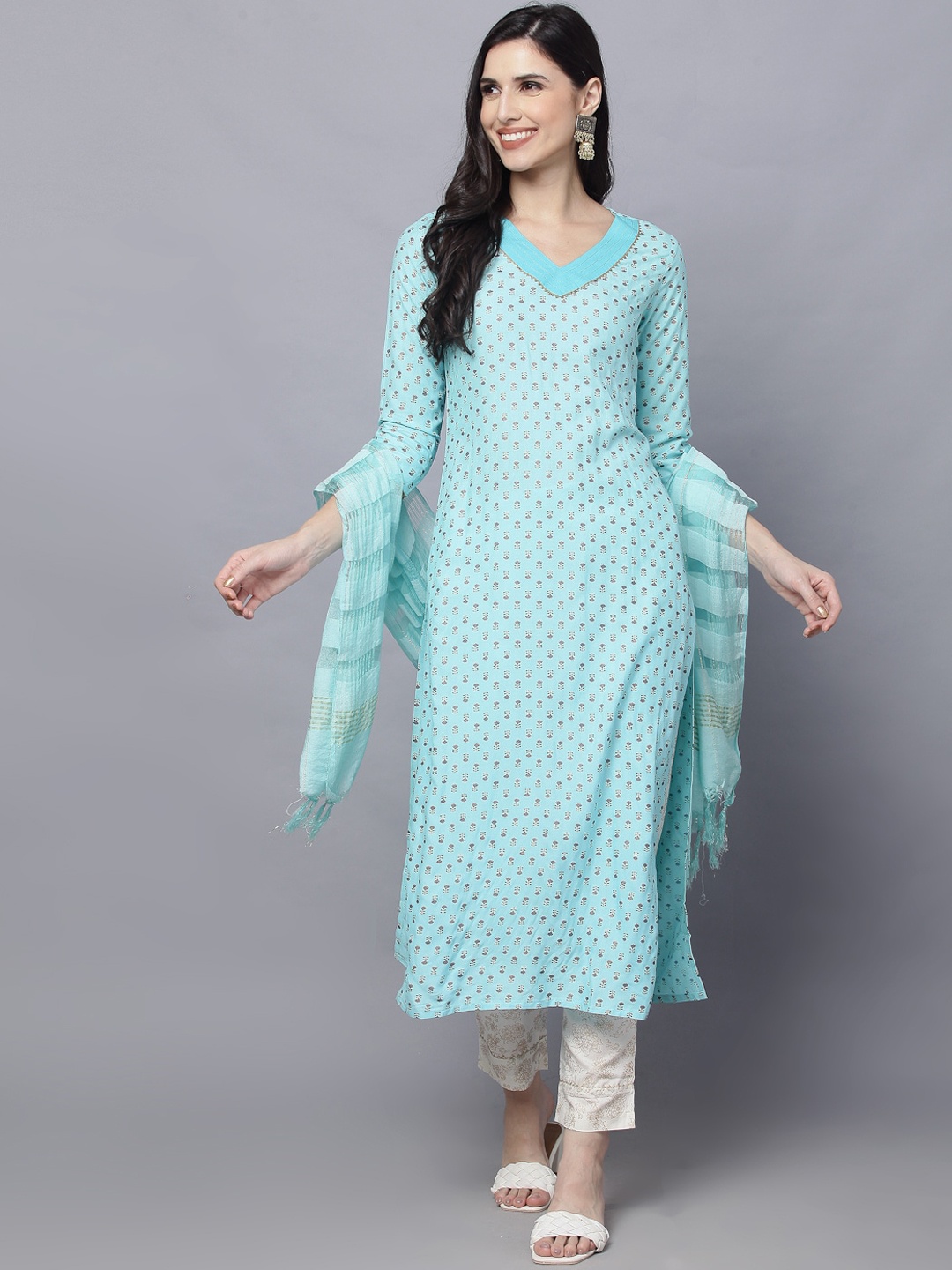 

MAAND Ethnic Motifs Printed Straight Kurta with Trousers & With Dupatta, Blue