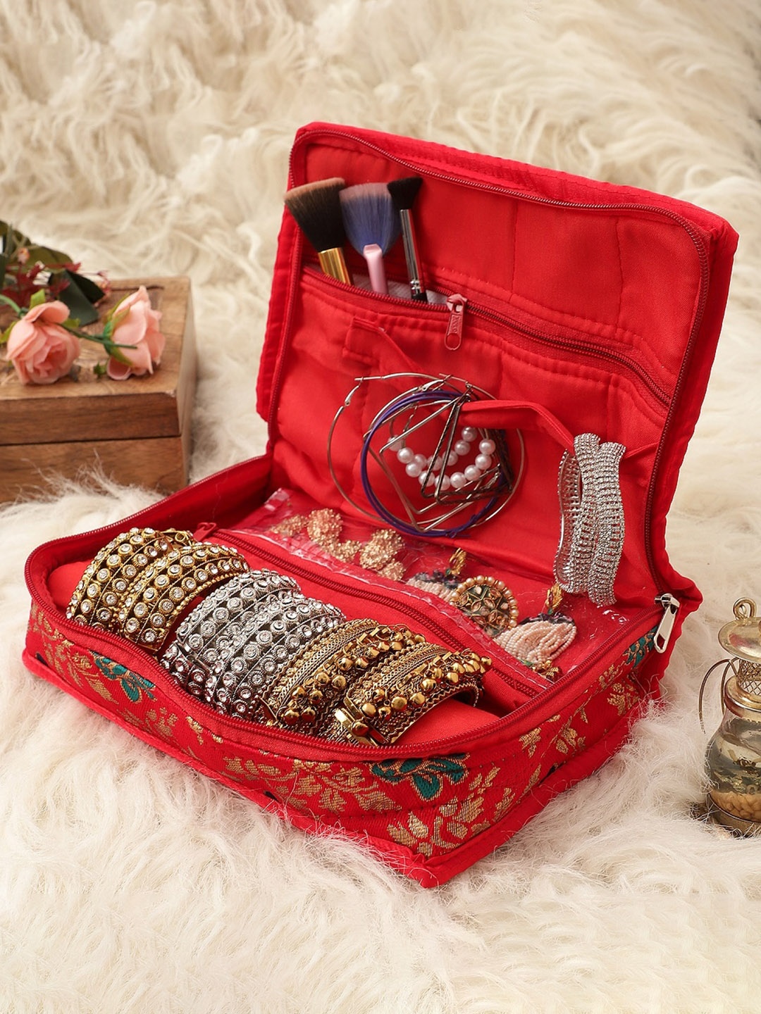 

Bag Pepper Maroon Cotton Fabric Multipurpose 4 Pocket Jewellery Travel Kit Organizer