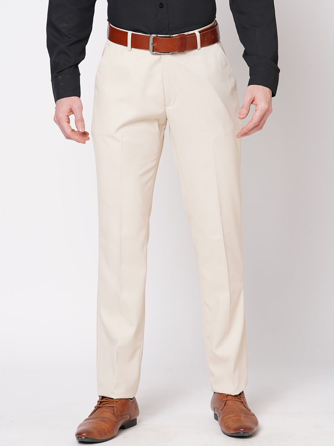 

Solemio Men Slim Fit Easy Wash Trousers, Cream