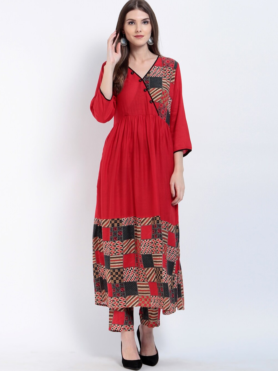 

Ives Women Red Geometric Printed Kurta
