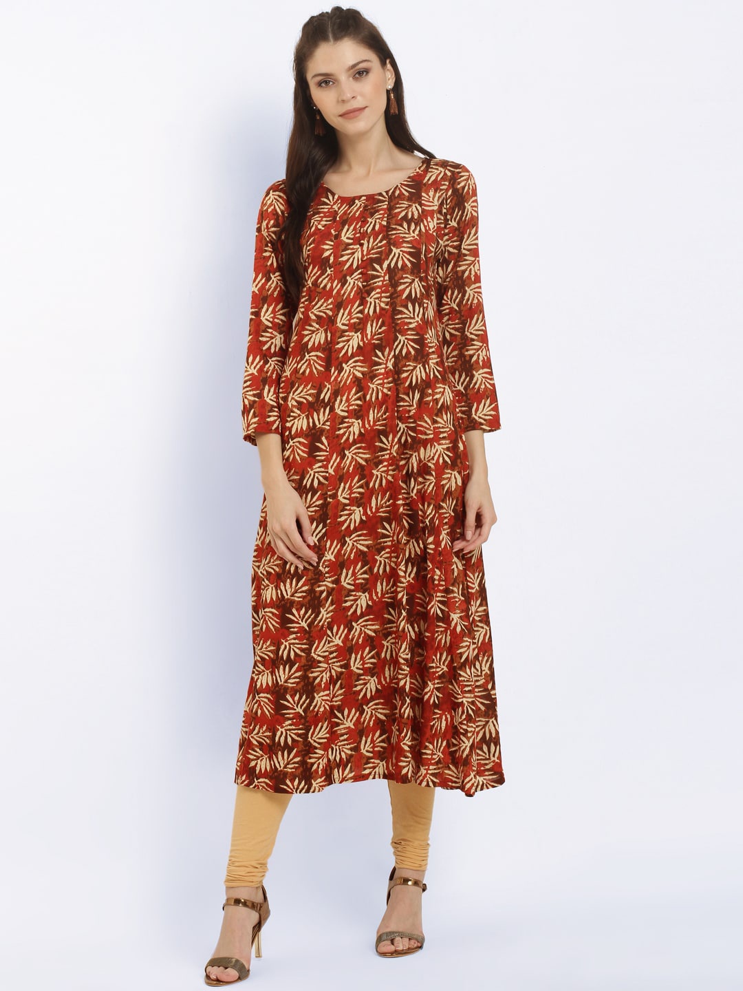 

Ives Floral Printed Round Neck Kurta, Rust