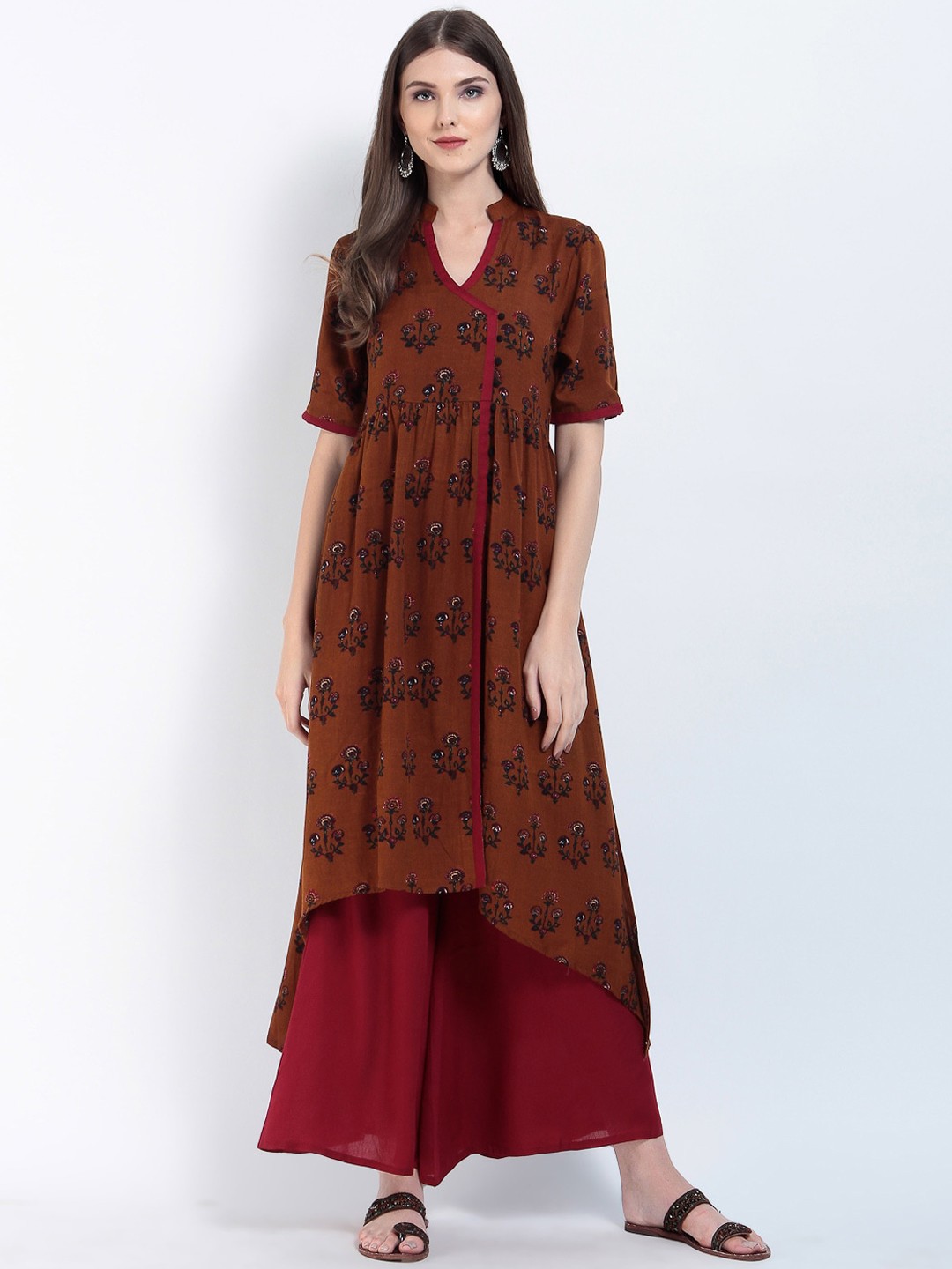

Ives Mandarin Collar Ethnic Motifs Printed Kurta, Brown