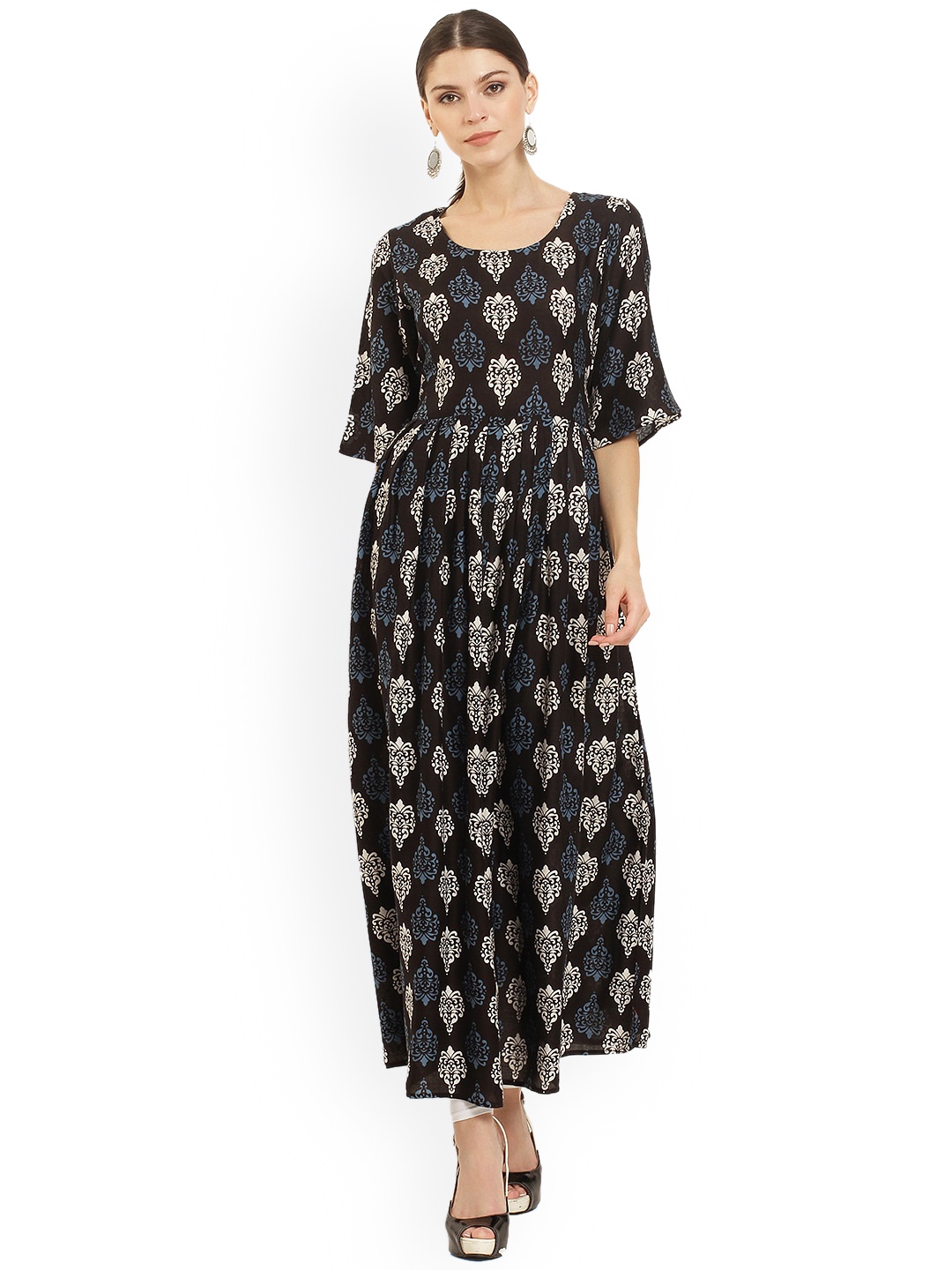 

Ives Ethnic Motifs Printed Anarkali Round Neck Kurta, Black