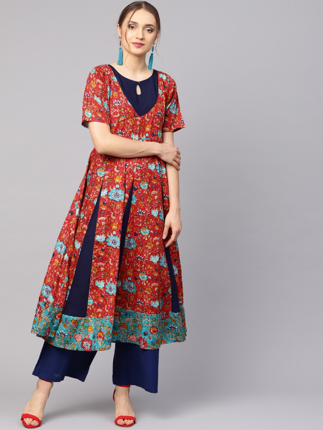

Ives Women Floral Printed Floral Anarkali Kurta, Red