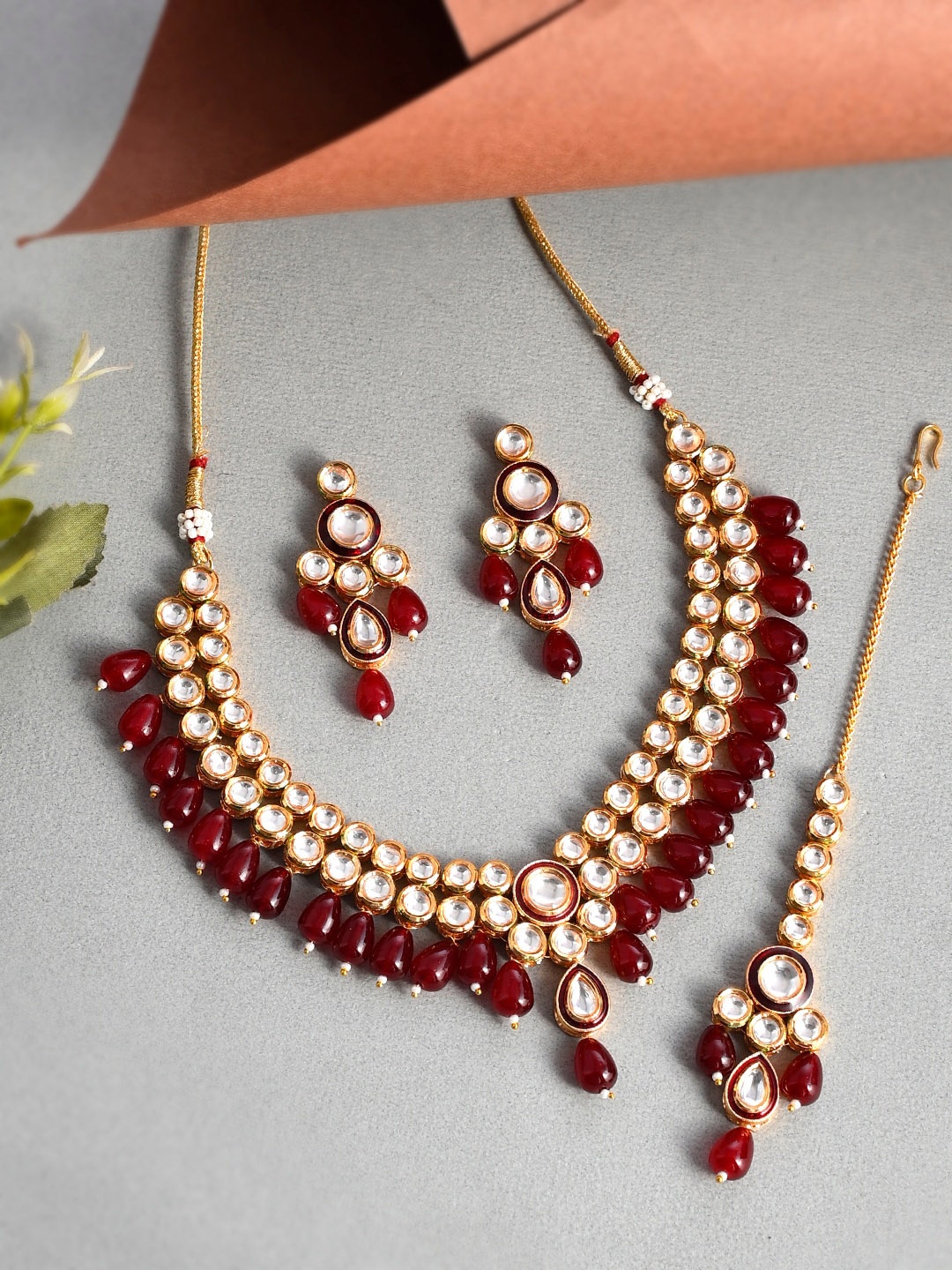 

Voylla Gold-Plated Kundan Beaded & Stone Studded Jewellery Set