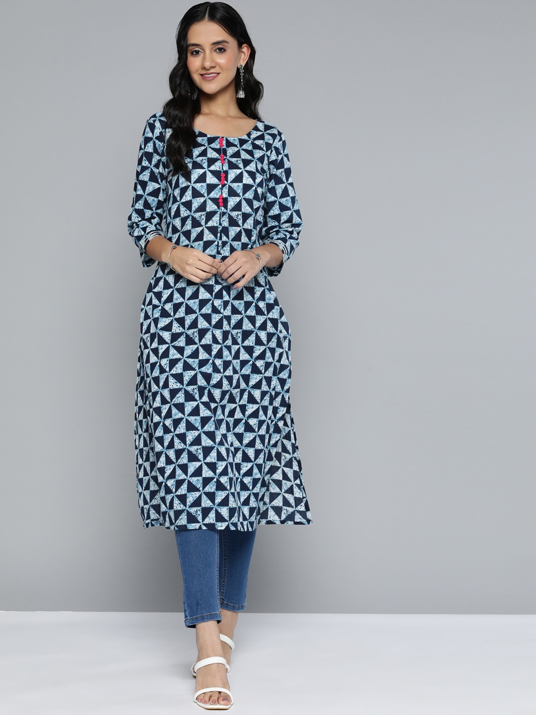 

HERE&NOW Women Cotton Geometric Printed Indigo Kurta, Blue