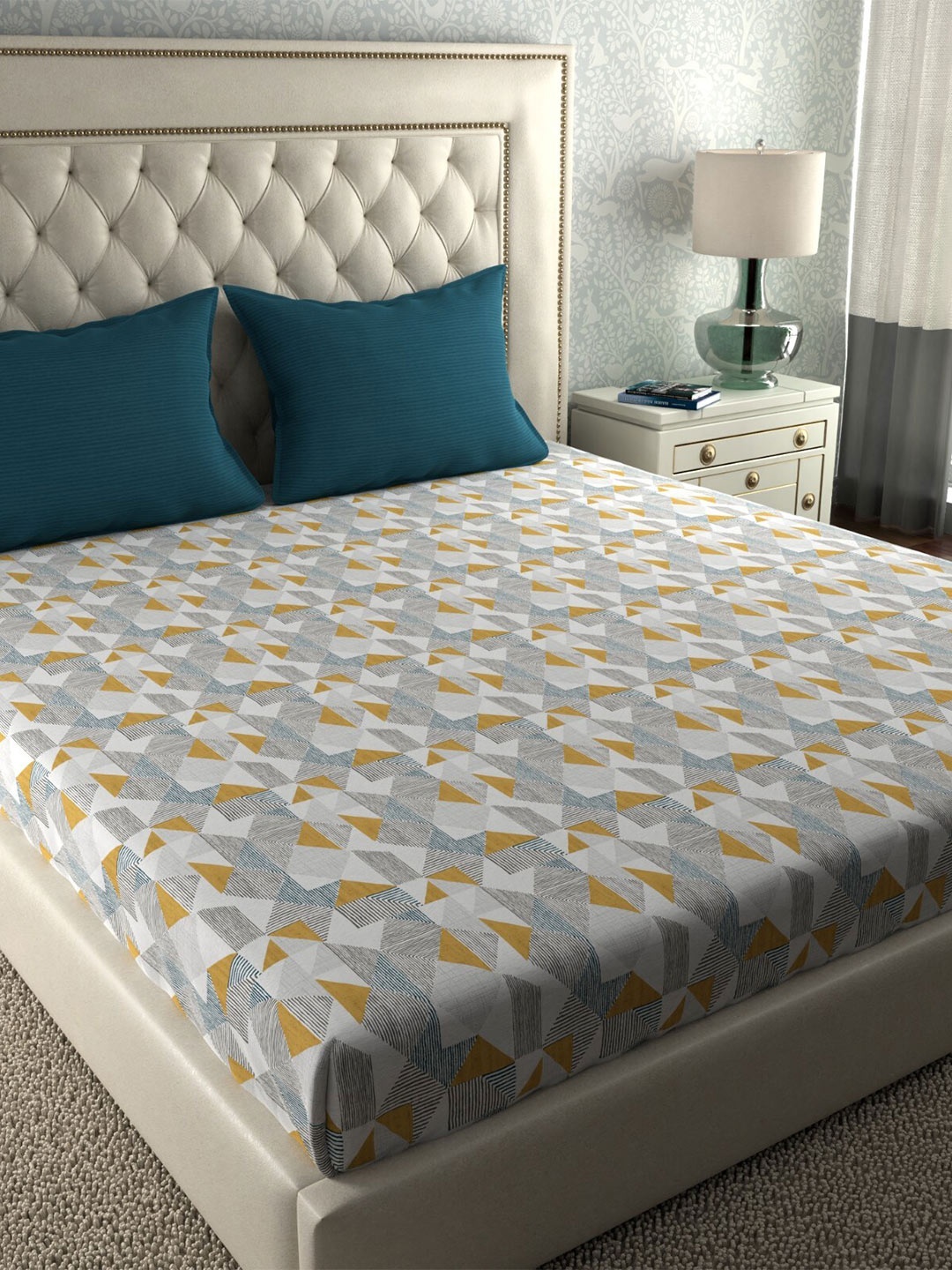 

Trident White & Blue Geometric 120 TC Cotton Queen Bedsheet with 2 Pillow Covers