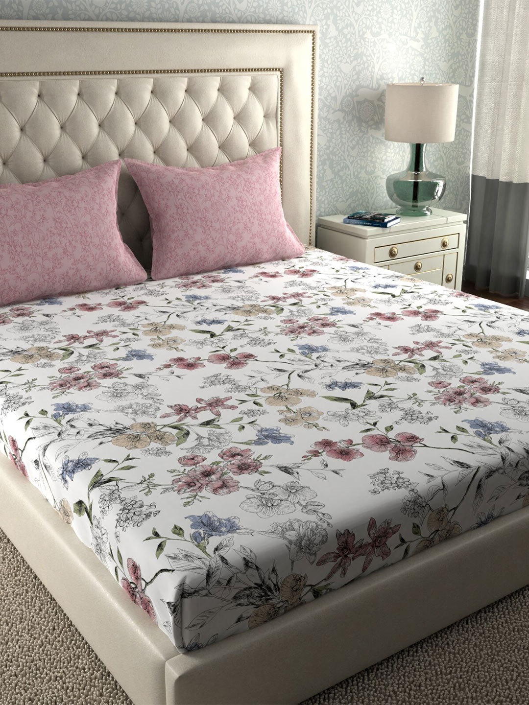 

MYTRIDENT White Pink Floral 120 TC Cotton Queen Bedsheet with 2 Pillow Covers