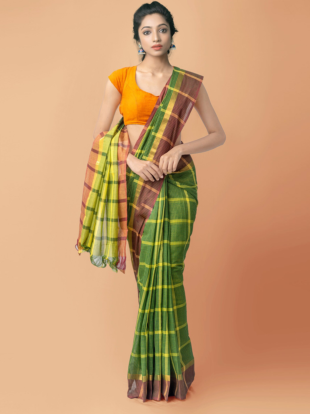 

Unnati Silks Green & Brown Checked Pure Cotton Mangalagiri Saree