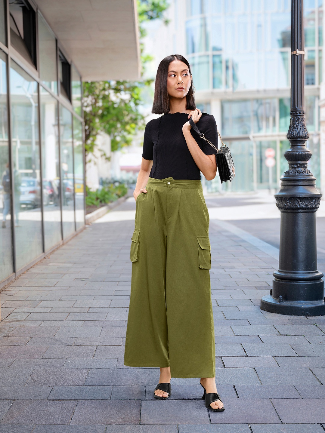 

all about you Women Olive Green 90's Hipster Cargoes Pleated Pure Cotton Trousers