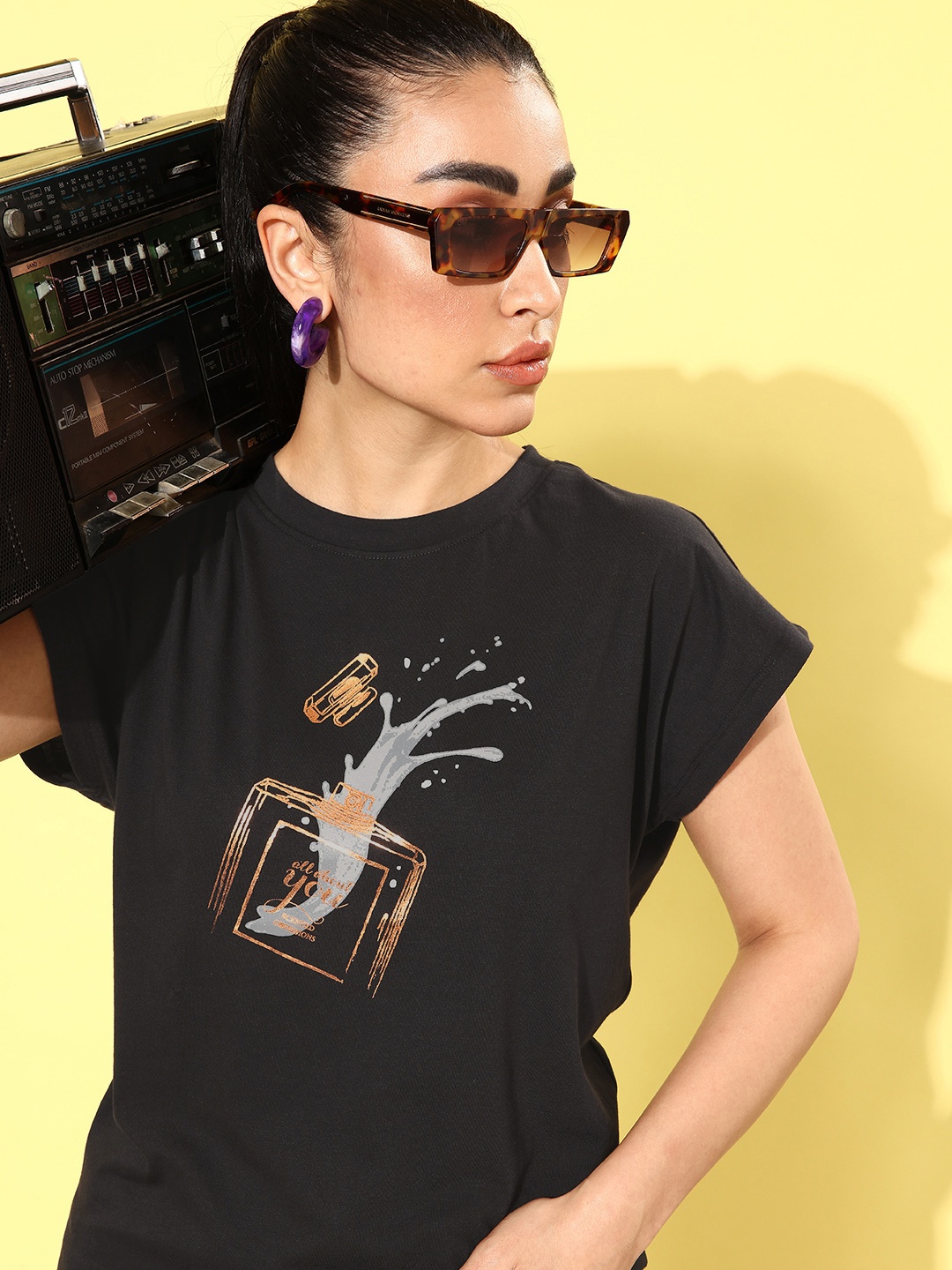 

all about you Inky Black Vacay Chill Graphic High Printed T-shirt