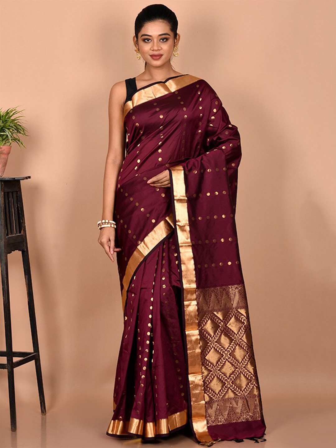 

AllSilks Woven Design Zari Silk Blend Kanjeevaram Saree, Maroon