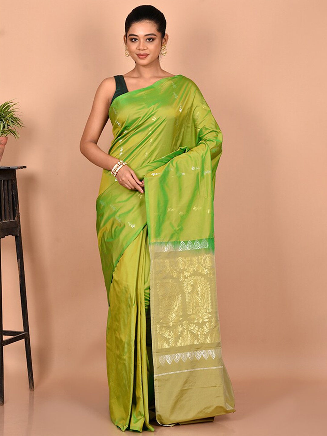 

AllSilks Woven Design Zari Silk Blend Kanjeevaram Saree, Green