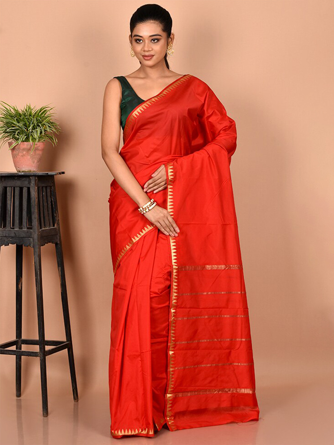

AllSilks Zari Silk Blend Kanjeevaram Saree, Red