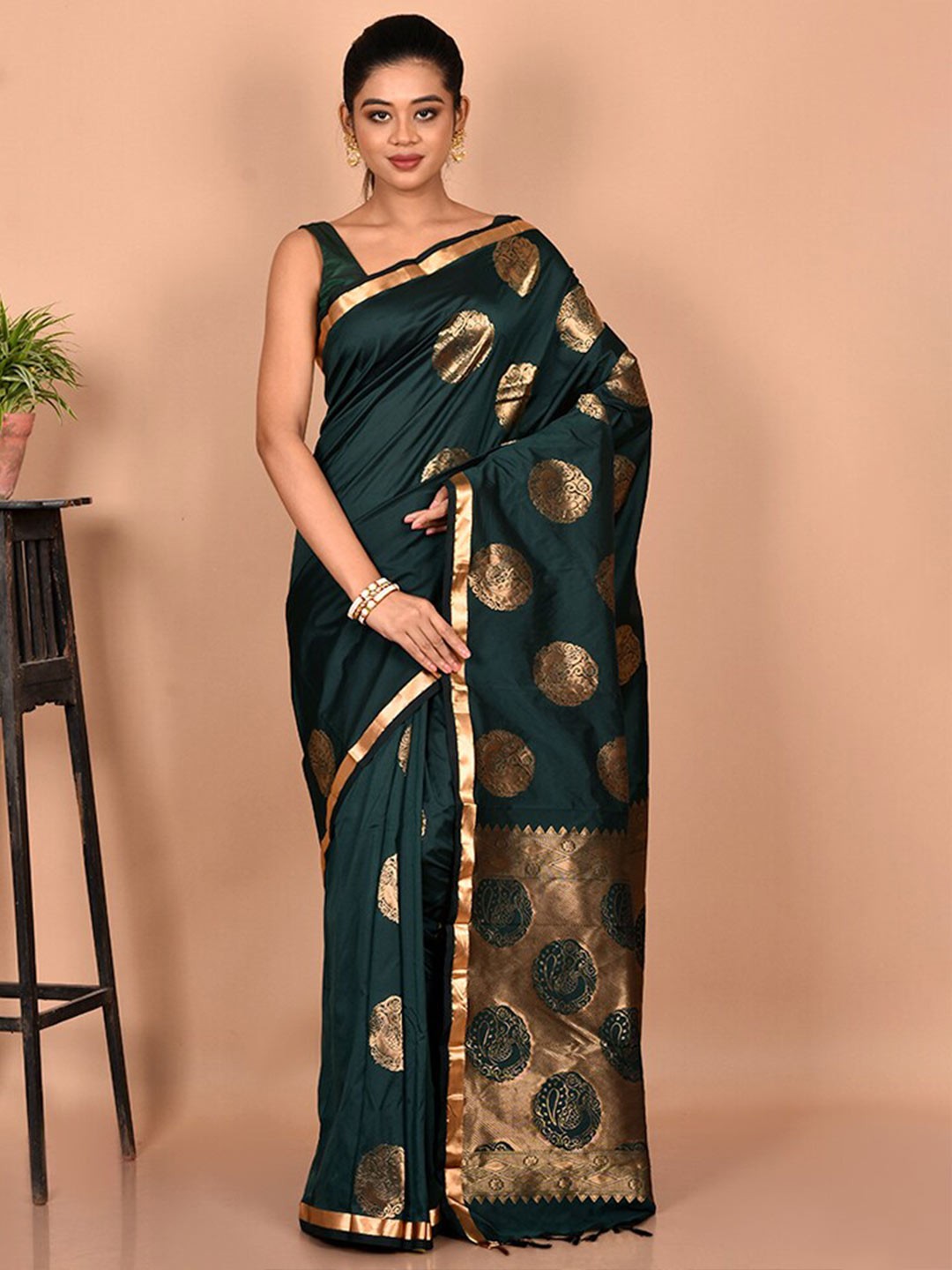 

AllSilks Woven Design Zari Silk Blend Kanjeevaram Saree, Green