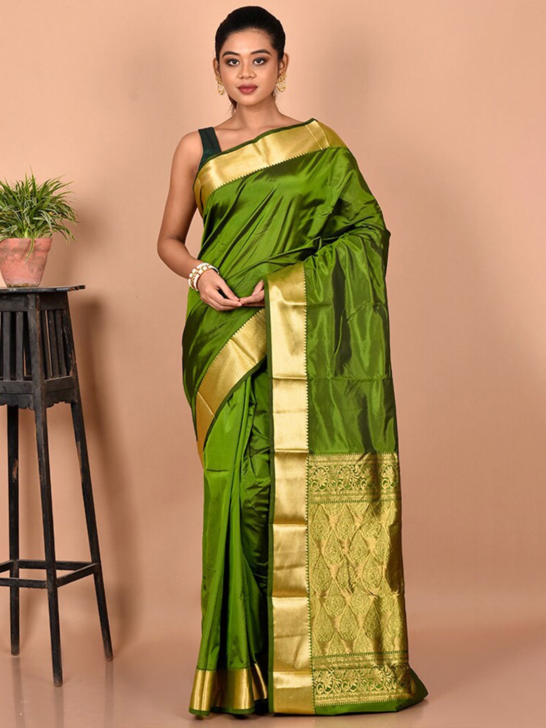 

AllSilks Zari Silk Blend Kanjeevaram Saree, Green