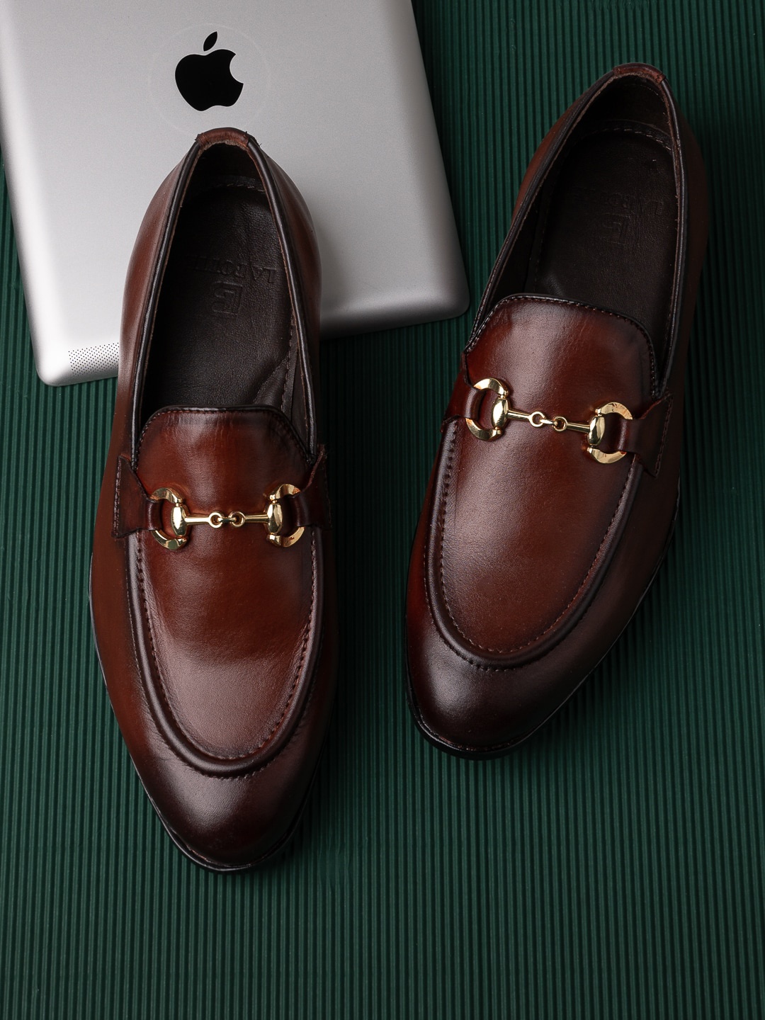 

LA BOTTE Men Brown Colourblocked Leather Loafers