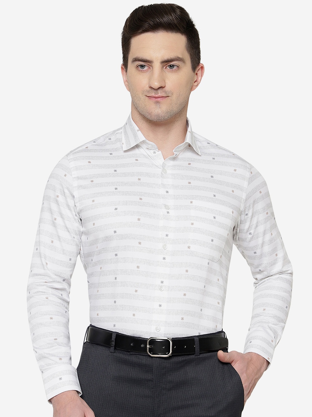 

Greenfibre Men White Slim Fit Horizontal Stripes Formal Shirt