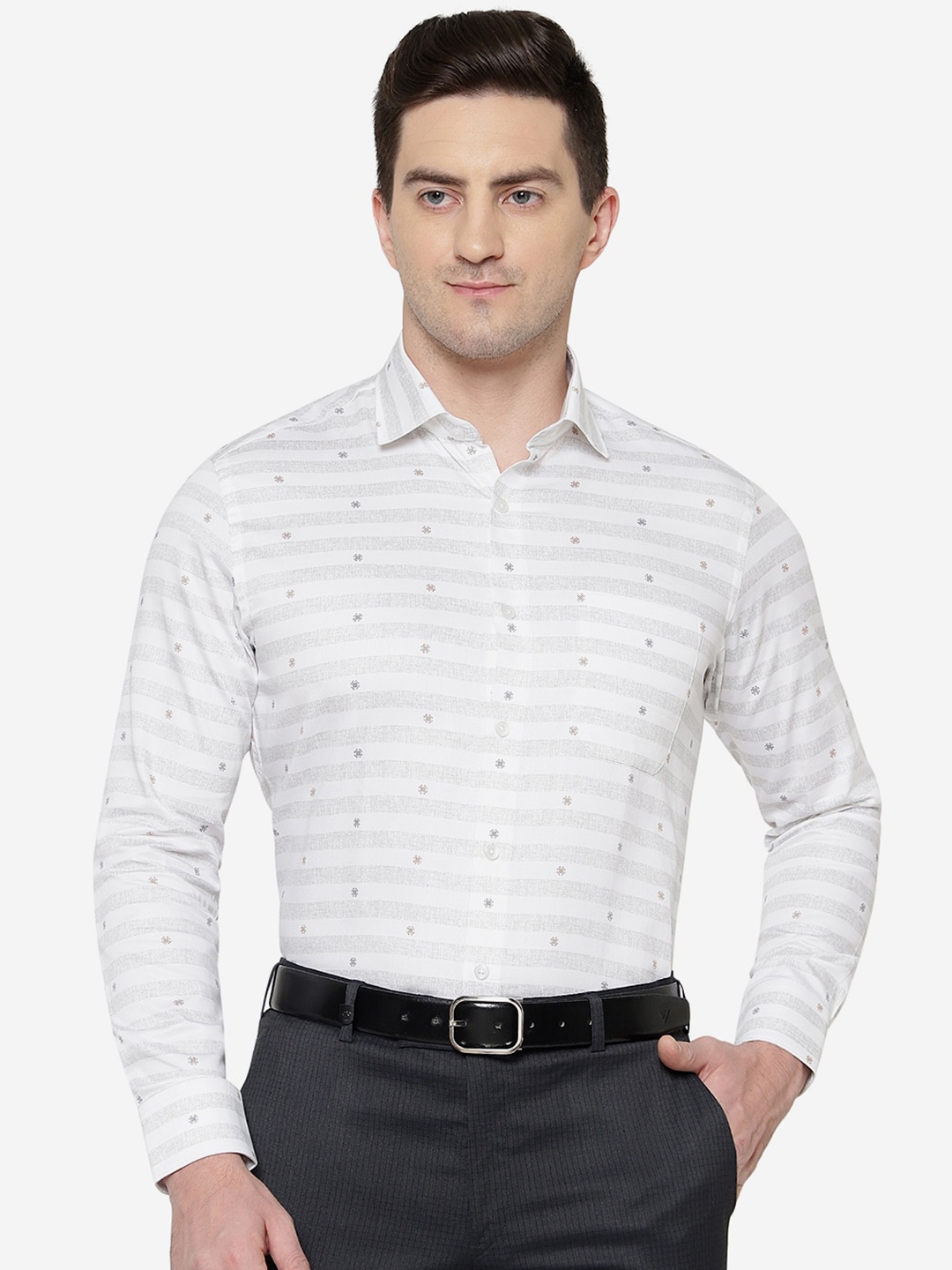 

Greenfibre Men Slim Fit Horizontal Stripes Formal Shirt, White
