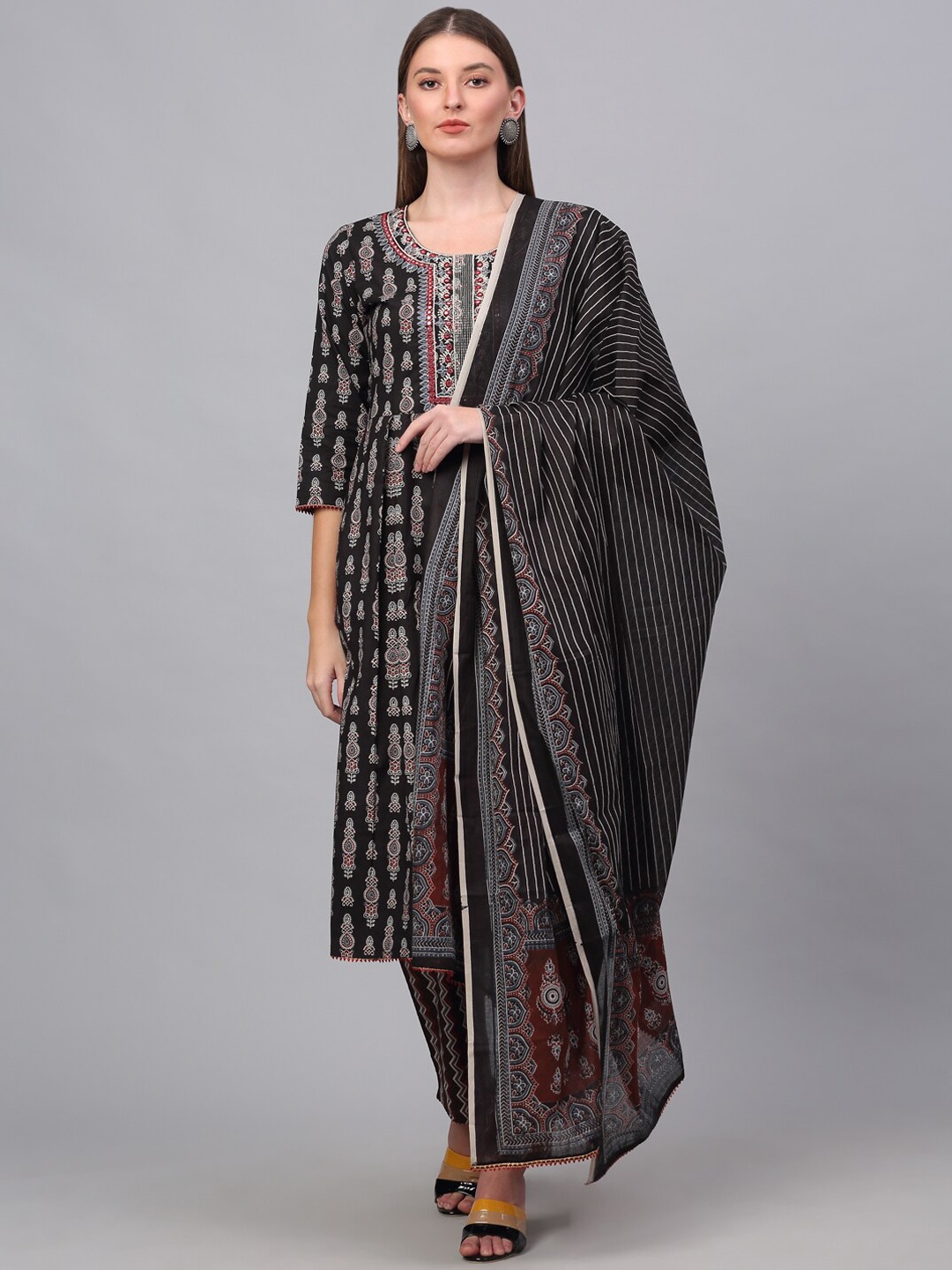 

KALINI Women Floral Printed Mirror Work Pure Cotton Kurta With Palazzos & Dupatta, Black