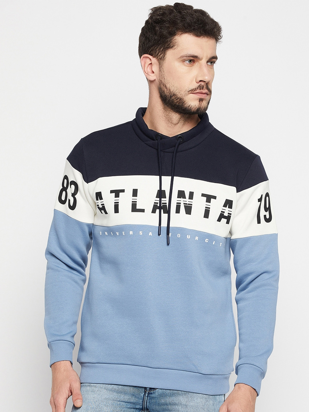

QUBIC Men Blue Cotton Colourblocked Sweatshirt