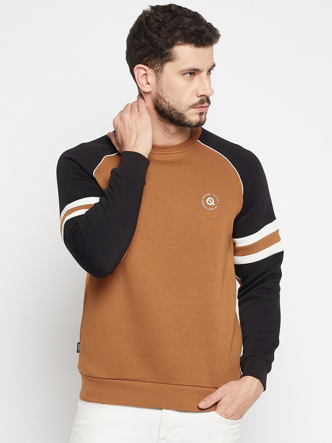 

QUBIC Round Neck Cotton Sweatshirt, Brown
