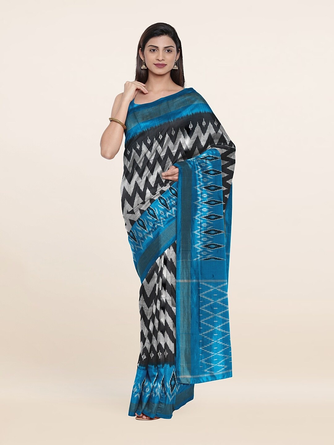 

Pothys Printed Geometric Pure Silk Saree, Grey