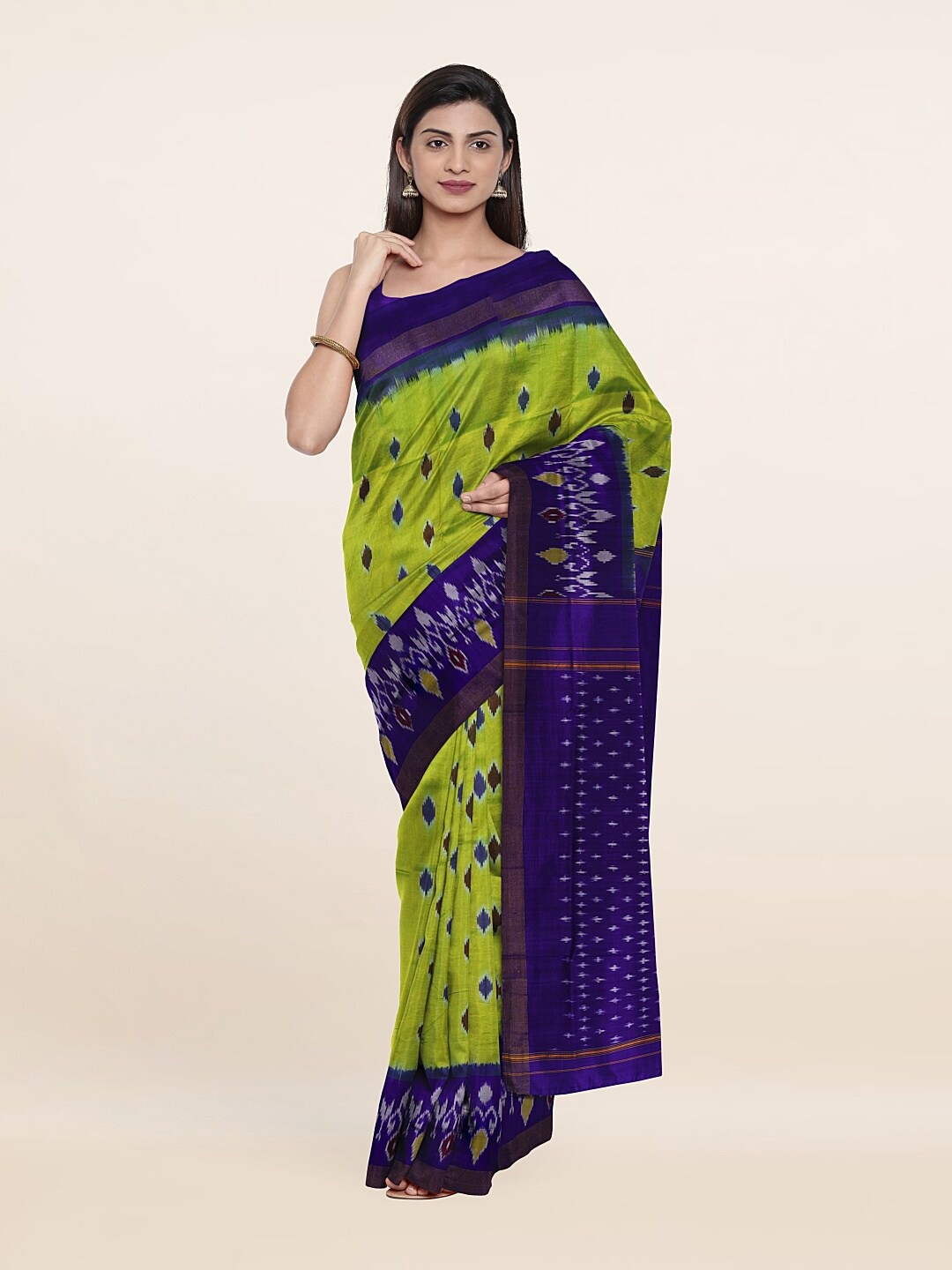 

Pothys Printed Geometric Zari Pure Silk Saree, Green