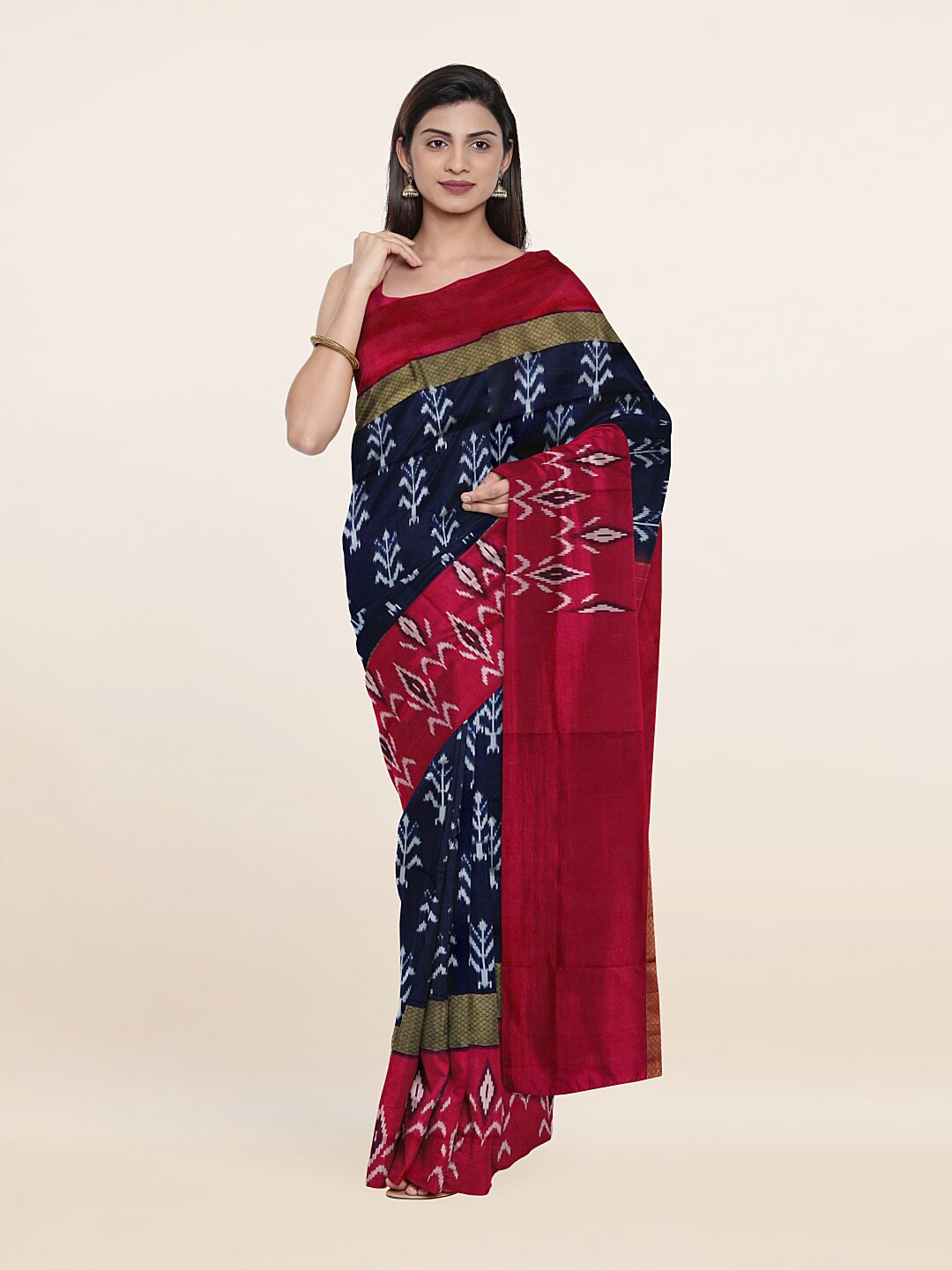 

Pothys Floral Zari Pure Silk Saree, Blue