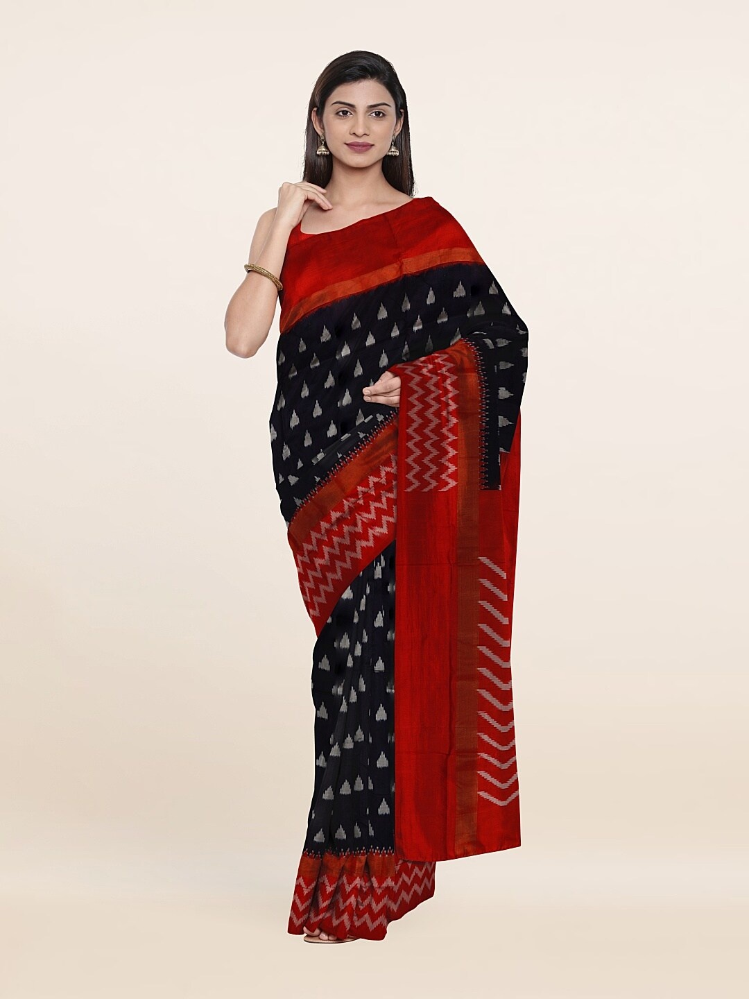 

Pothys Blue & Red Zari Pure Silk Pure Silk Saree