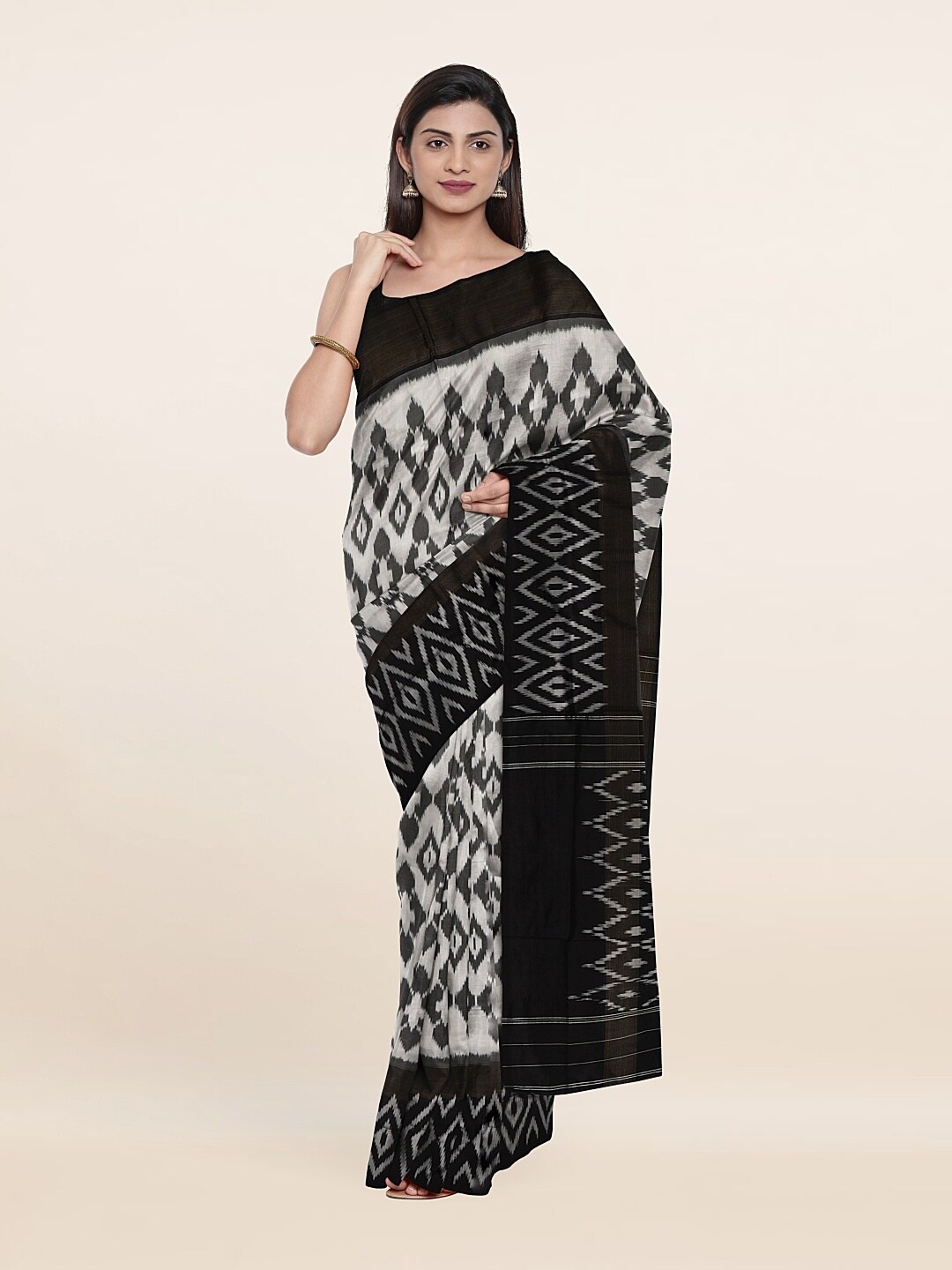 

Pothys White & Black Zari Pure Silk Saree