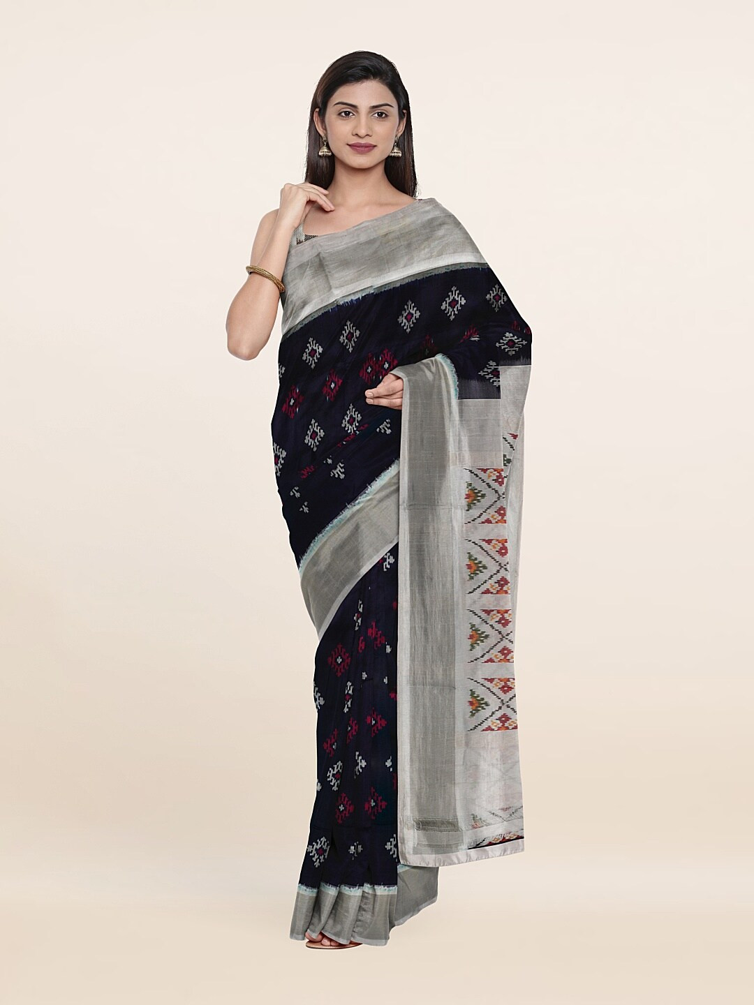 

Pothys Blue & Grey Floral Zari Pure Silk Saree