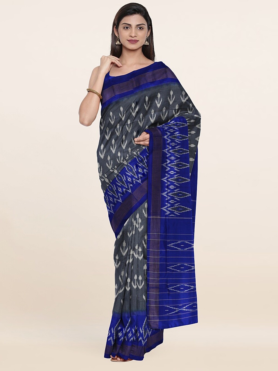 

Pothys Grey & Blue Floral Zari Pure Silk Saree