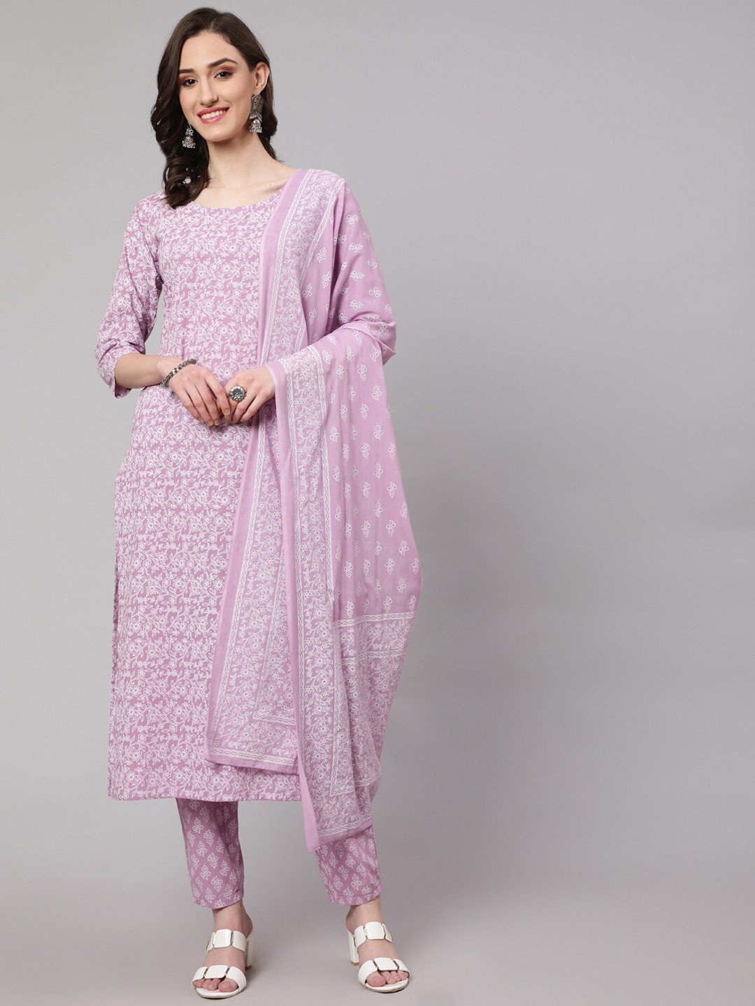 

Nayo Women Floral Printed Pure Cotton Kurta with Trousers & Dupatta, Lavender