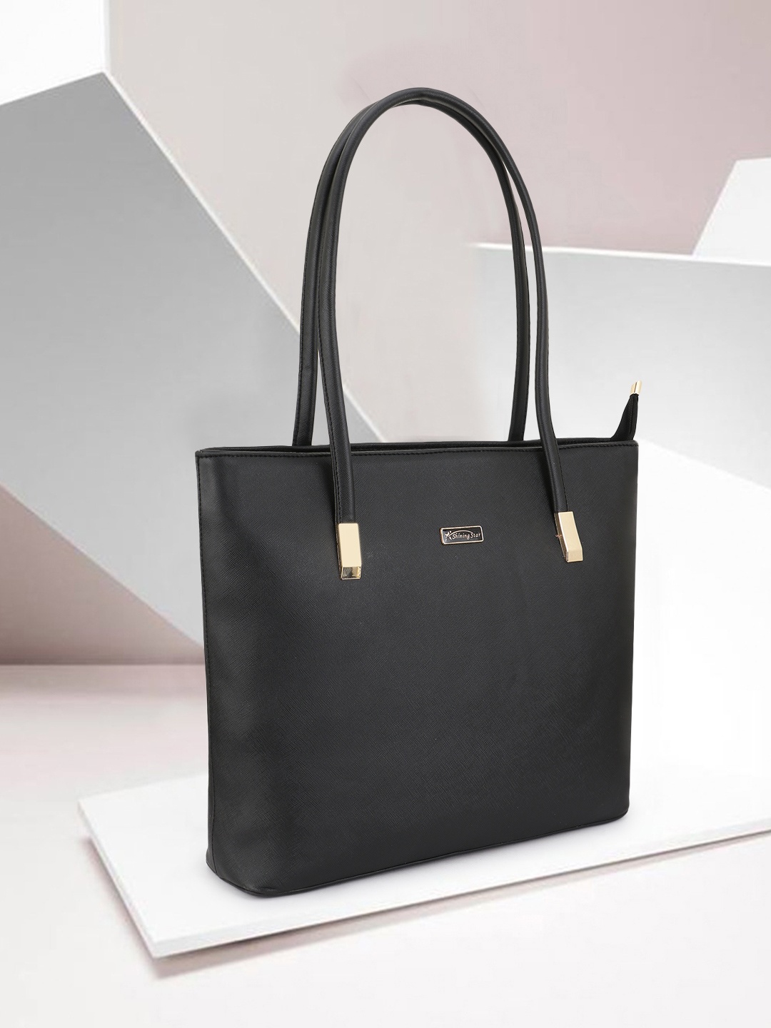 

SHINING STAR Structured Shoulder Bag, Black