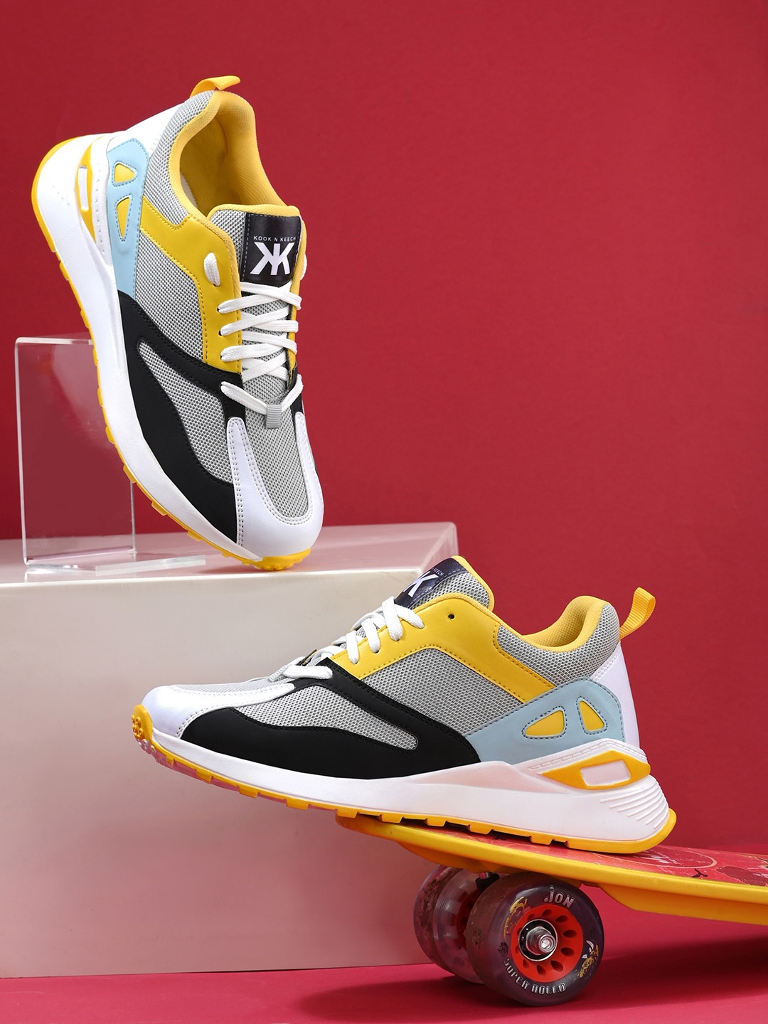 

Kook N Keech Men Colourblocked Sneakers, Yellow