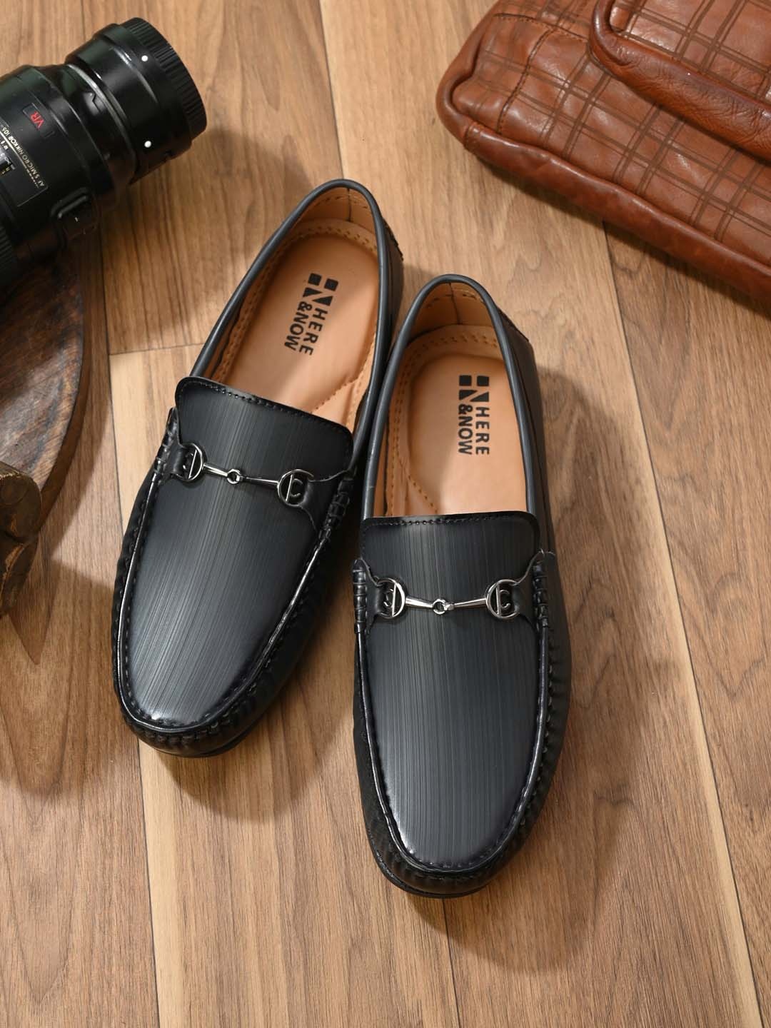 

HERE&NOW Men Textured Loafers, Grey