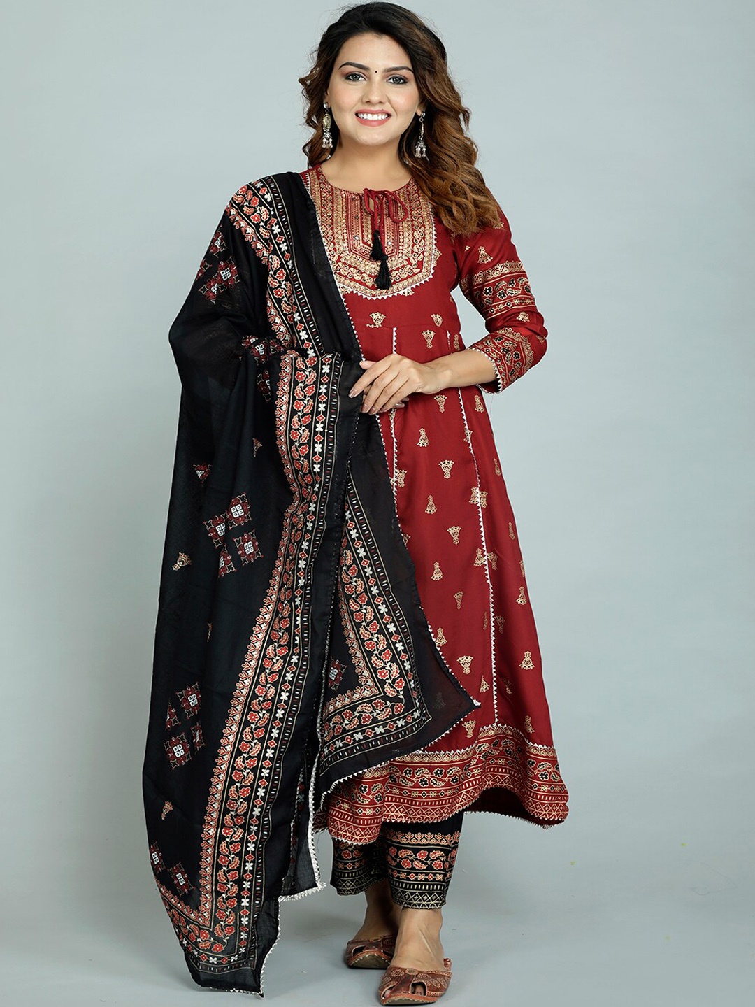 

gvs shoppe Women Red Ethnic Motifs Embroidered Kurta with Palazzos & Dupatta