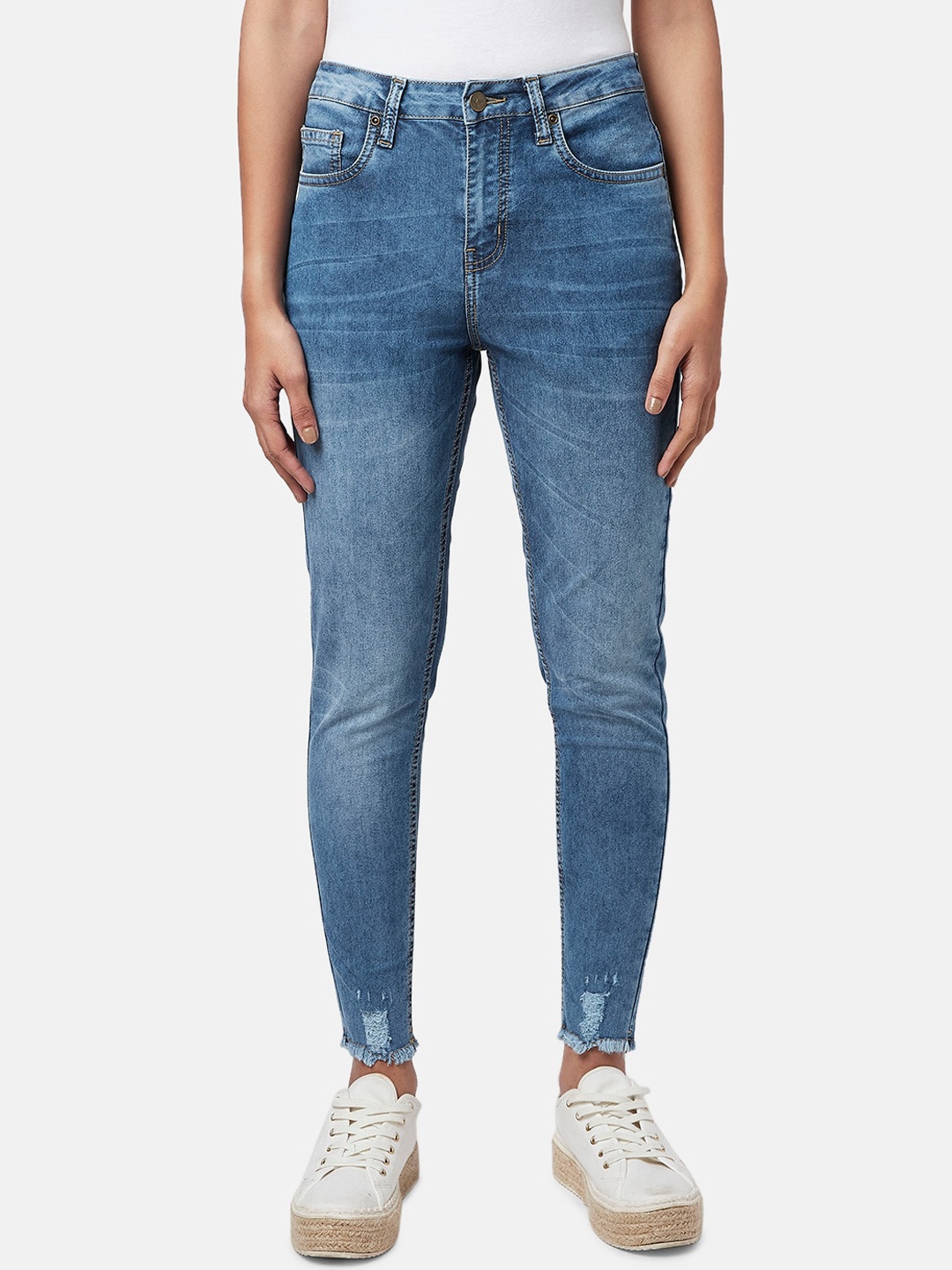 

YU by Pantaloons Women Skinny Fit Low Distress Heavy Fade Jeans, Blue